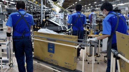 Küçülmeye gidiyorlar! Ünlü şirket 10 bin kişiyi işten çıkaracak - Ekonomi