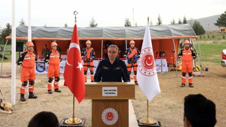 MSB'den 'algı operasyonu' tepkisi: Bölücü örgüte tavrımız belli - Gündem