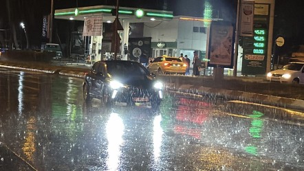 Edirne'yi sağanak yağış vurdu - Yaşam