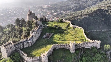 İhtişamıyla hayran bırakıyor! 2 bin 700 yıllık tarih: Boyabat Kalesi - Yaşam