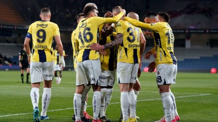 "Mourinho yine bildiğimiz gibi" | Spor yazarları Fenerbahçe için ne dedi? - Spor