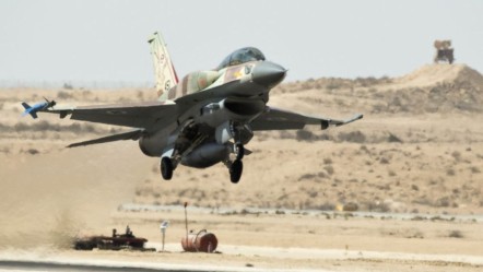 Netanyahu şaşkına döndü! İsrail savaş uçakları kendi topraklarını bombaladı - Dünya