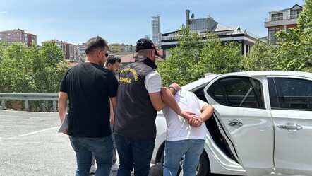 Yaşlı adamı oğluymuş gibi kandırıp dolandırdı! Yüz binlerce lirasından oldu - 3-sayfa