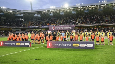 Yıldız golcü resmen yolcu! Maçın ardından teknik direktörü bizzat açıkladı - Spor
