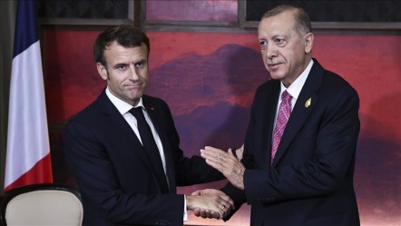 Cumhurbaşkanı Erdoğan, Macron'la görüştü! İşte ele alınan konular - Gündem