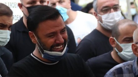 Şarkıcı Alişan'ın dinmeyen acısı... Sözleri yürek yaktı: "Bugün günlerden sensin" - Magazin