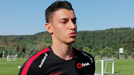 Berke Özer'den 2 yıllık imza! Galatasaray'a gitti gidecek derken... - Spor
