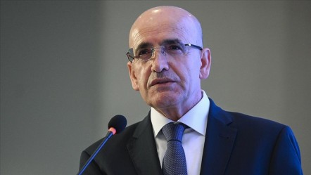 Hazine ve Maliye Bakanı Şimşek'ten Londra çıkarması - Ekonomi