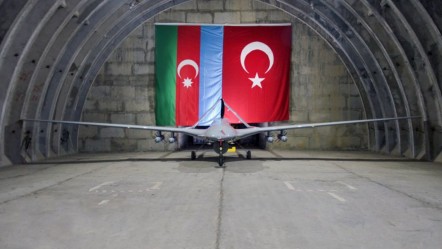 Kardeş ülkede Bayraktar Teknoloji üretime başlıyor! Sumgayit Kimya Sanayi Parkı'nda yeni fabrika kuruldu - Dünya