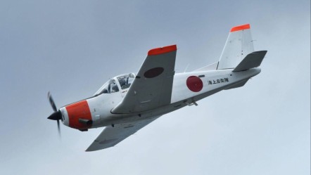 Japonya'da acı olay! Askeri eğitim uçağı düştü - Dünya