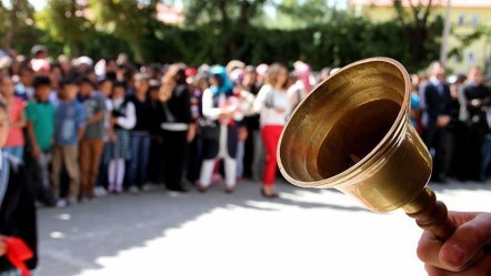 Okulların kapanmasına kaç gün kaldı? Kurban Bayramı nedeniyle yaz tatili erkene çekilecek beklentisi sürüyor! - Haberler