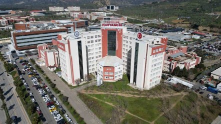Rüşvet iddiası ile gözaltına alınmışlardı! Profesör ve sekreteri için karar verildi - Gündem