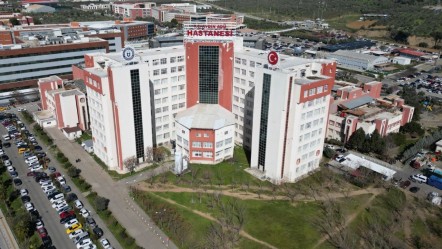 Üniversite hastanesinde skandal! Profesör ve sekreteri apar topar gözaltına alındı - Gündem