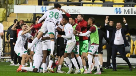 Boluspor'dan muhteşem geri dönüş! Yarı finale yükseldi - Spor