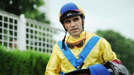 Halis Karataş kimdir, sağlık durumu nasıl? Ünlü jokey attan düştü! - haberler