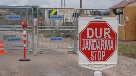 Bir kent diken üstünde! Pazarlar kapatıldı, karantina uygulaması başladı - Gündem