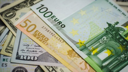 Dolar ve euro haftayı nasıl kapatıyor? - Ekonomi