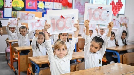Okullarda son hafta devamsızlık yazılacak mı? Yaz tatiline geri sayım! - Haberler