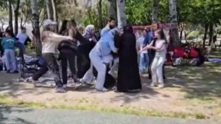 Avcılar sahilinde kadın kavgası! Saç saça birbirlerine girdiler - 3. Sayfa