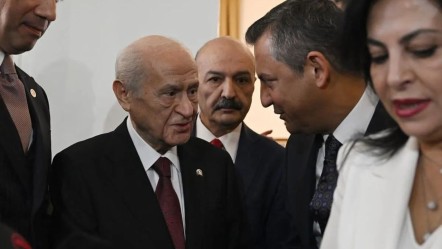 CHP lideri Özel, Bahçeli'nin teklifine cevap verdi - Politika