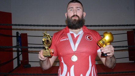 Şampiyon kick boksçu Muhammed Dursun ağustos ayında Dubai’de! - Spor