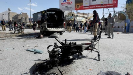 Pakistan’da kanlı saldırı: Bomba yüklü araç 4 kişiyi katletti - Dünya