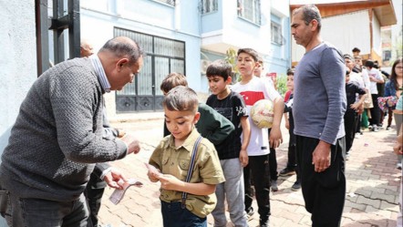 Bayram tatili uzatılacak mı, Kurban Bayramı 9 güne çıkar mı? 2025 Kurban Bayramı tatili için resmi açıklama bekleniyor - Haberler