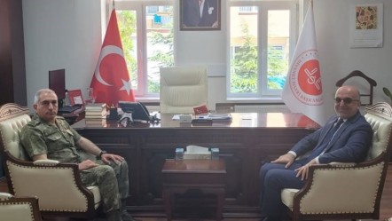Sevindiren kare... Tuğgeneralden müftü İmamoğlu’na ziyaret - Yaşam