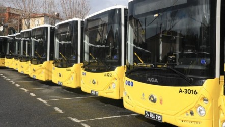 İstanbul'da otobüs şoförleri kontak kapattı! Binlerce sefer iptal, insanlar ise mağdur oldu - Gündem