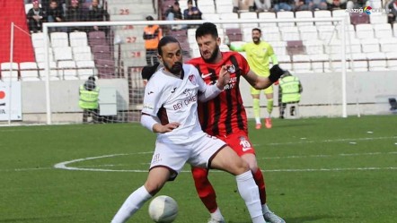 Vanspor - Elazığspor maçı nerede izlenir, hangi kanalda canlı yayınlanacak? Rövanş maçı bu akşam! - Haberler
