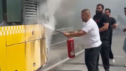 Beykoz'da İETT otobüsü alev aldı! Yolcular yardım koştu - Gündem