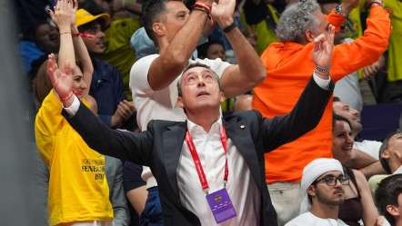 Ali Koç'tan tarihi şampiyonluk sonrası mesaj: "Bu zafer tüm Fenerbahçelilere armağan" - Spor