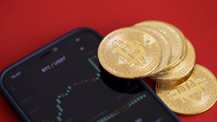 Dünyanın dört bir yanından alıyorlar! Bitcoin’e 1 haftada rekor para girişi - Ekonomi