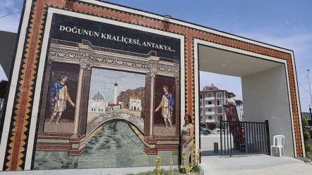 500 binden fazla taşı eliyle kesti, 140 günde halı gibi dokudu! Görenler hayran oluyor - Kültür - Sanat
