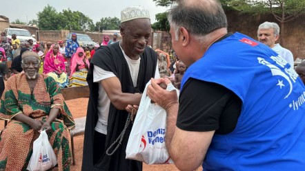 Deniz Feneri 2025 kurban bağışı devam ediyor: “Kurban Kim?” Gazze’ye umut, yeryüzüne merhamet - Şirket Haberleri