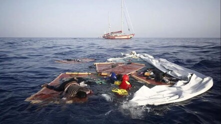 İspanya'da göçmen teknesi alabora oldu! İkisi çocuk 6 kişi öldü - dunya