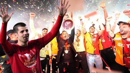 Yenikapı'daki kutlamaya katılmayan Alvaro Morata sessizliğini bozdu: Ayrılmak zorunda kaldım çünkü... - Spor