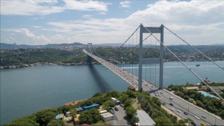 İstanbul Boğazı çift yönlü olarak kapandı! - Gündem