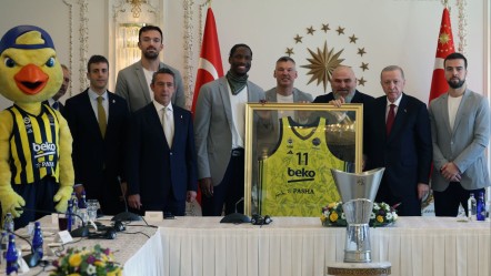 Cumhurbaşkanı Erdoğan, Fenerbahçe Beko'yu kabul etti - Gündem