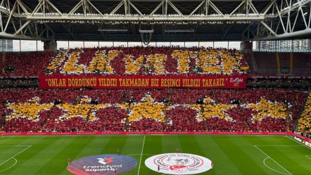 Galatasaray'dan 5. yıldız temalı koreografi! - Spor