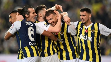 Yıldız oyuncu Edin Dzeko, Fenerbahçe'ye veda etti! - Spor