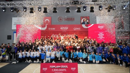 15. Spor oyunlarında ödüller sahibini buldu - Eğitim