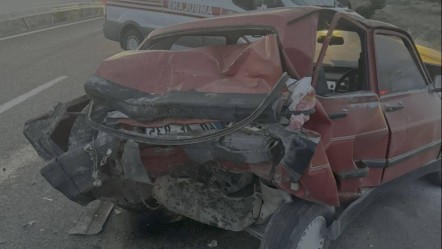 Kırıkkale'de otomobil, kamyonet ile çarpıştı: Ölü ve yaralılar var - 3. Sayfa