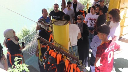 132 sene önce yapıldı! Bu yolu geçmek için dünyanın her yerinden geliyorlar - Yaşam