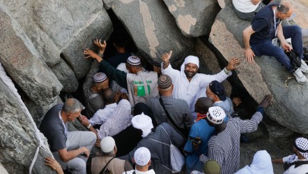 Hira'da dua ve gözyaşı! Hacı adayları Nur Dağı'nda - Gündem