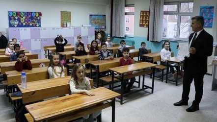 Perşembe yarım gün mü, okul var mı? 5 Haziran Perşembe arefe günü tatil durumu gündemde! - Haberler