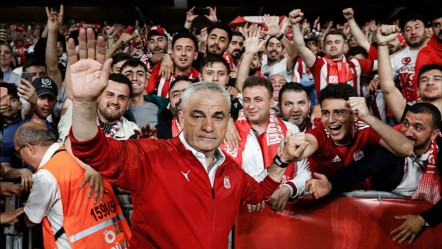 Süper Lig'den düşen Sivas'ta deprem! Rıza Çalımbay istifa etti - SPOR