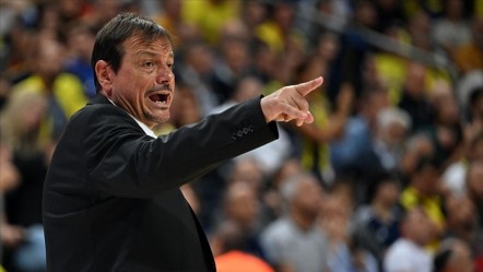 Ergin Ataman dik durdu, küfre susmadı! “Yine olursa yine yaparım” resti sonrası Yunan ligi krize girdi - Spor