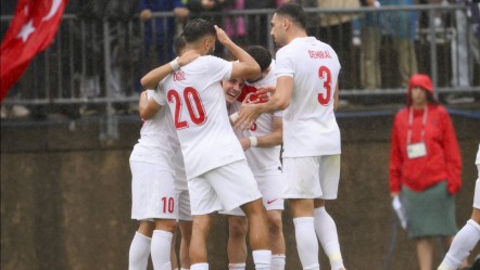 A Milli Takımı, ABD'yi 2-1'lik skorla devirdi - Spor