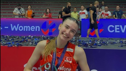 Dilay Özdemir kimdir, nerede oynuyor? Voleybol kariyeri - Haberler
